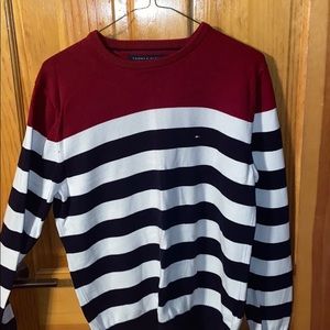 Tommy Hilfiger sweater
